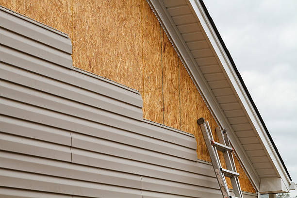Professional Siding Contractor technician working in Mooresville, NC